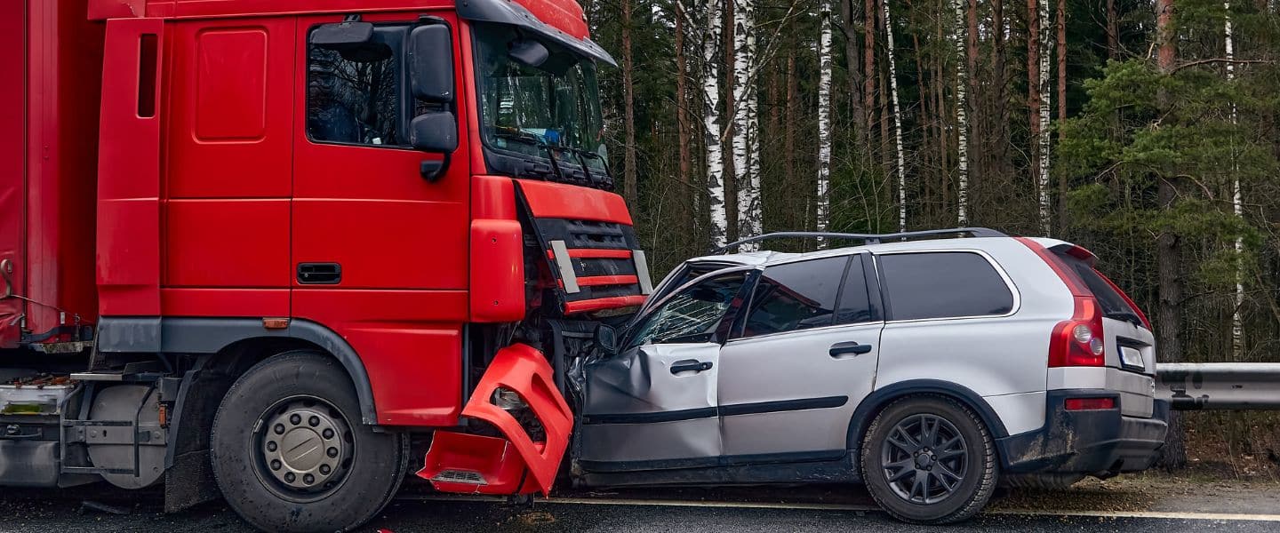 Syracuse Truck Underride Accidents: Proving Liability for Damages